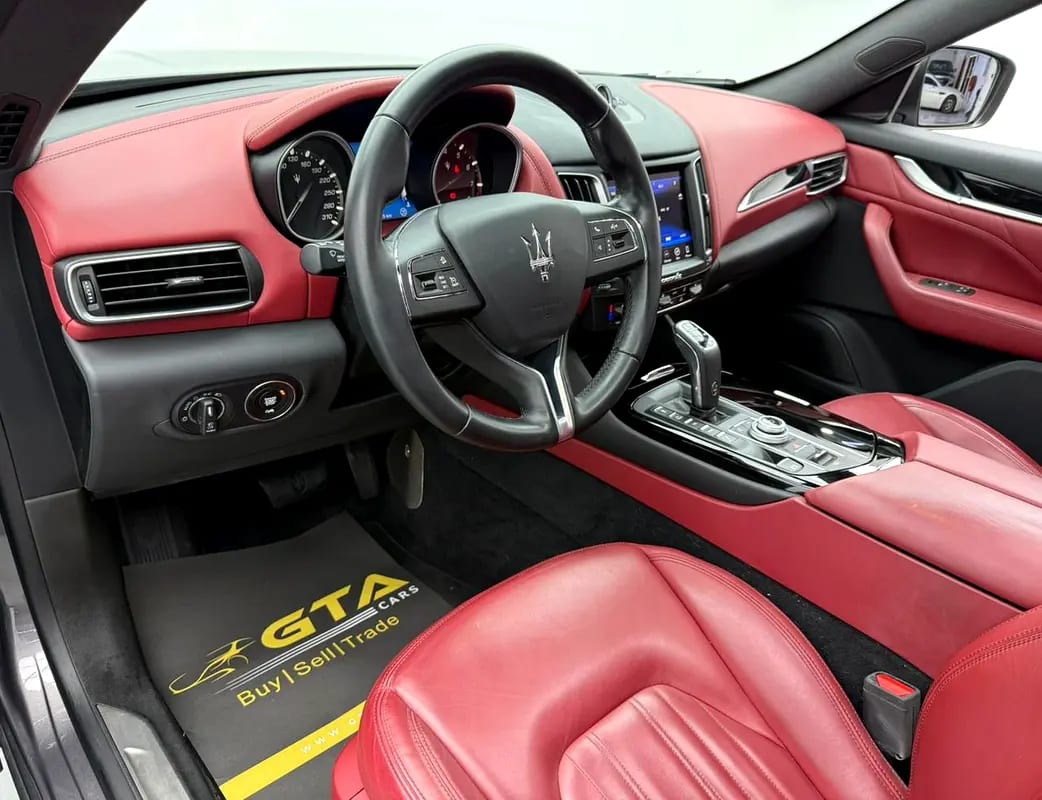 2020 Maserati Levante Q4, Warranty, Full Maserati Service History, Excellent Condition, GCC - Thumbnail 10