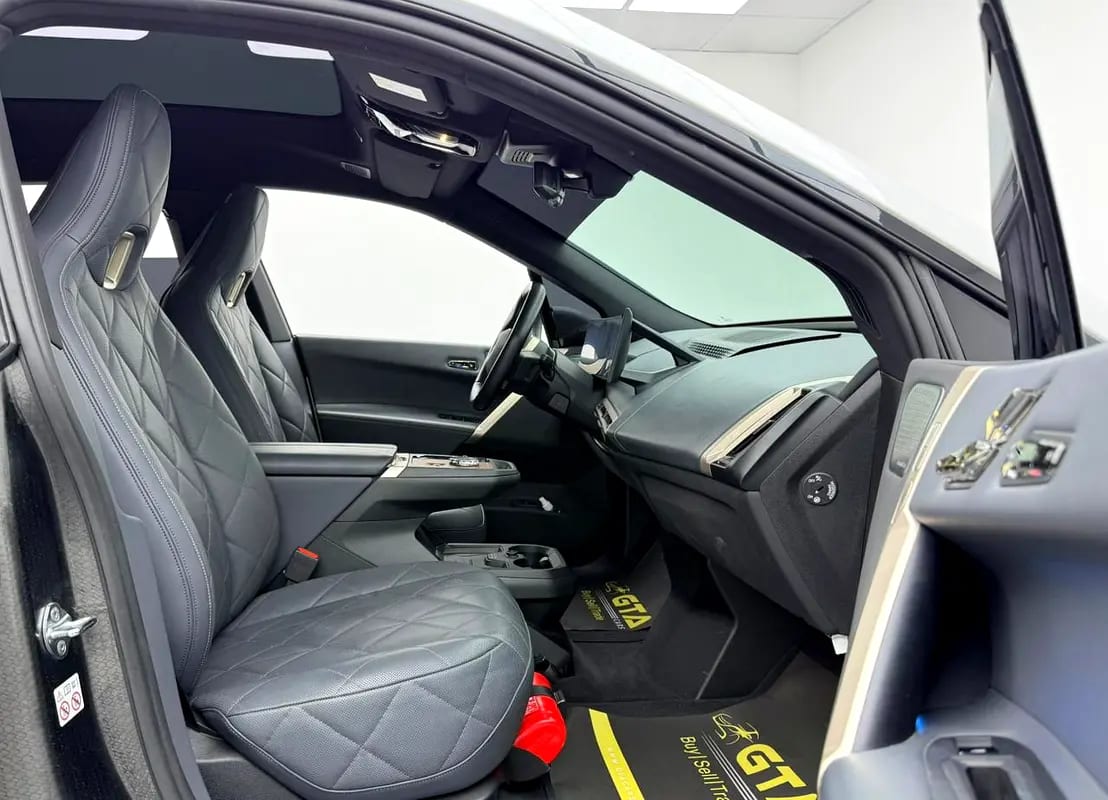 2024 BMW iX xDrive50, 2027 BMW Warranty, 2029 BMW Service Pack, Full BMW Service History,Low Km, GCC - Thumbnail 9