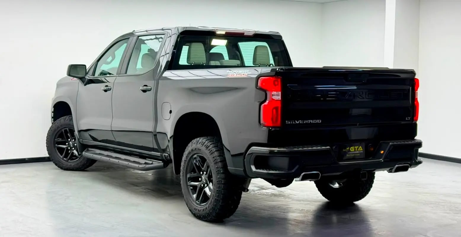 2021 Chevrolet Silverado LT Trail Boss, Warranty, Full Chevrolet Service History, Fully Loaded, GCC - Thumbnail 6