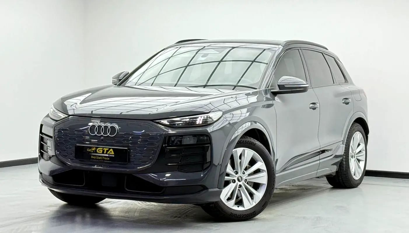2025 Audi Q6 55 E-Tron Quattro Progress Long Range, Audi Warranty + Service Pack, Low Km, GCC - Thumbnail 1