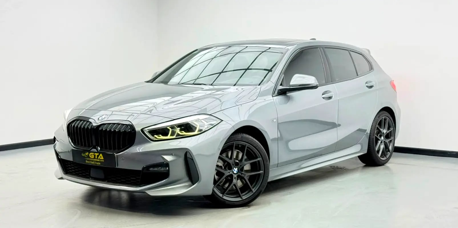 2022 BMW 120i M-Sport, 2027 BMW Warranty + Service Pack, Full Service History, Fully Loaded, GCC - Thumbnail 1