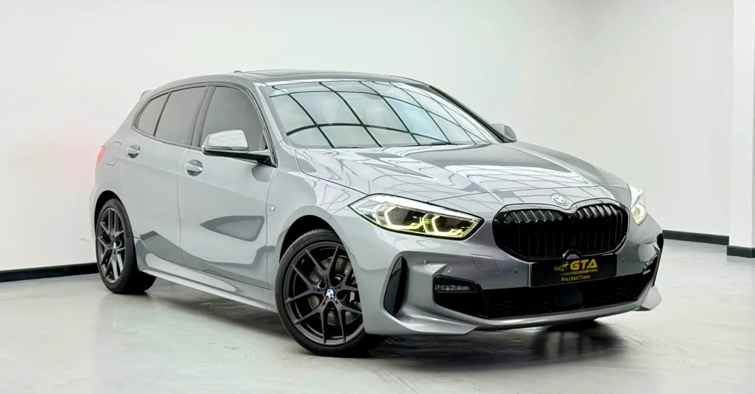 2022 BMW 120i M-Sport, 2027 BMW Warranty + Service Pack, Full Service History, Fully Loaded, GCC - Thumbnail 3