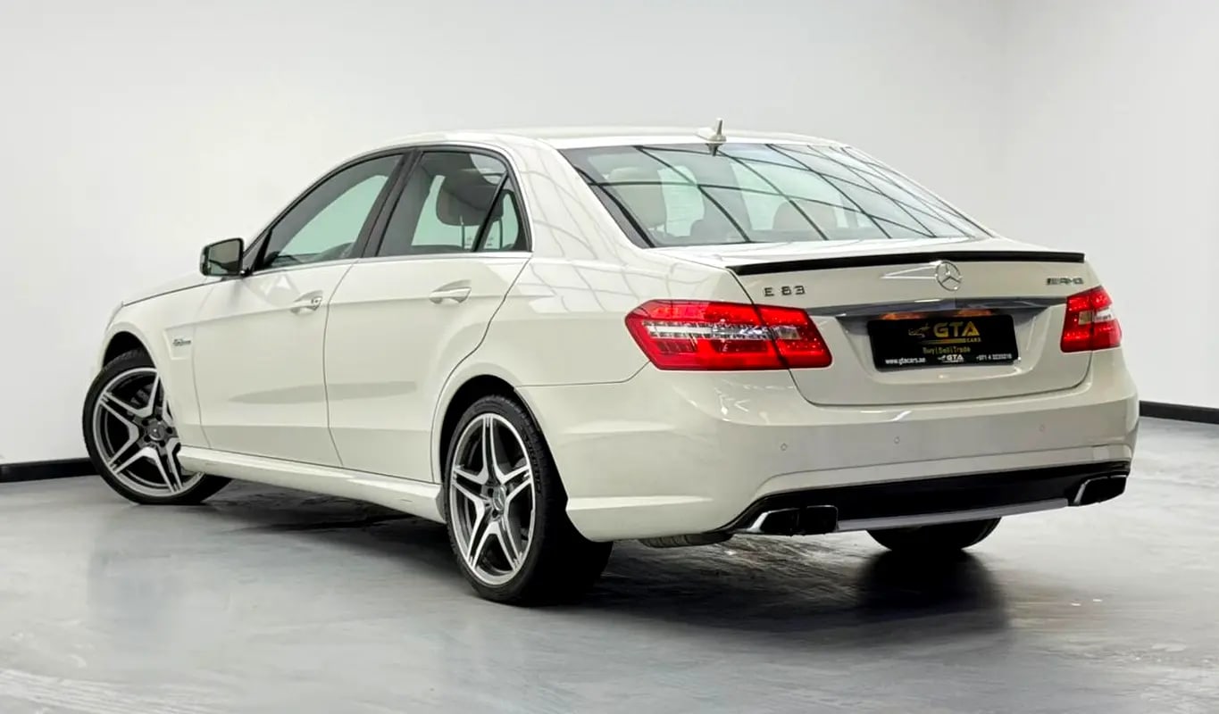2011 Mercedes Benz E63 AMG, 3 Years Mercedes Service Pack, Full Mercedes Service History, GCC - Thumbnail 6