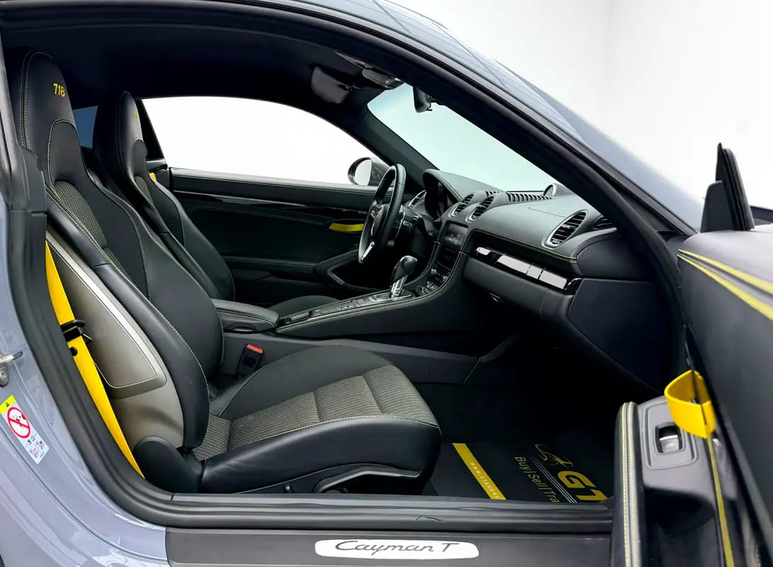 2023 Porsche 718 Cayman T, 2026 Porsche Warranty, Full Porsche Service History, Fully Loaded, Euro - Thumbnail 9