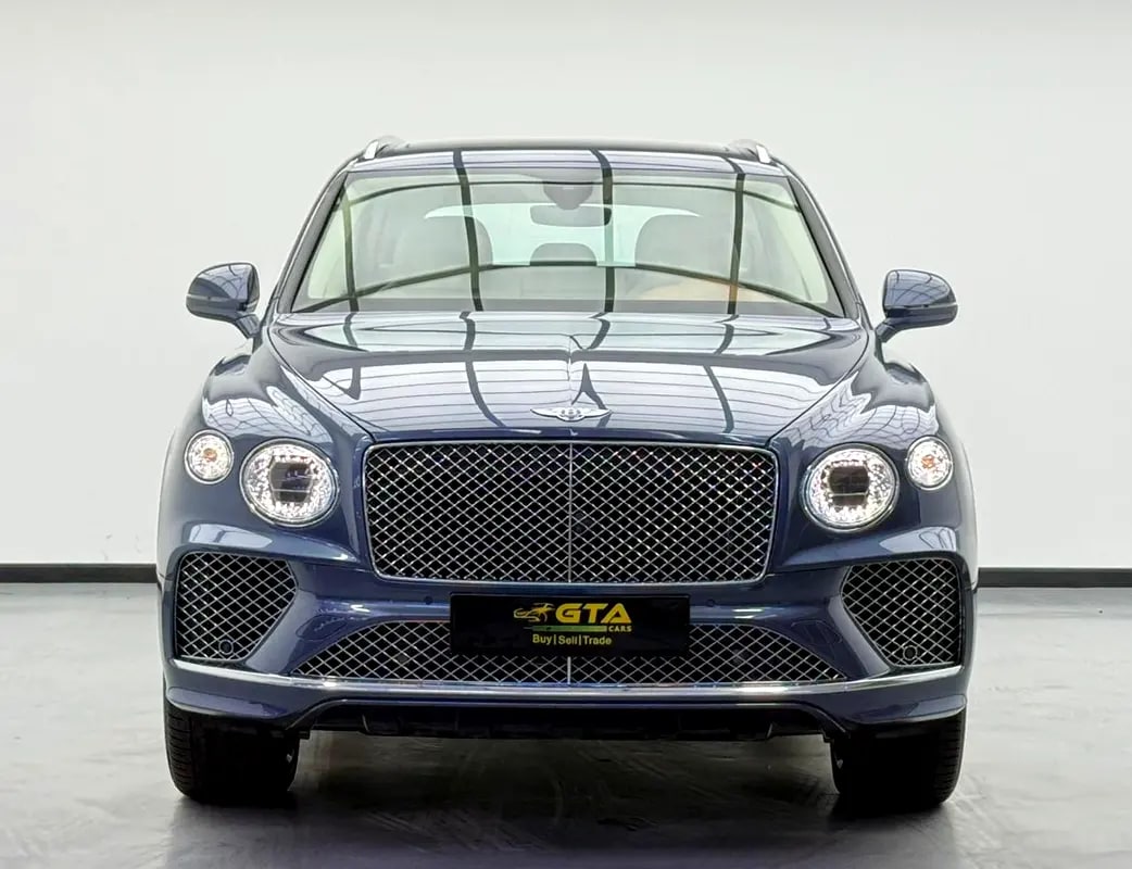 2022 Bentley Bentayga V8, Warranty, Full Service History, Fully Loaded, Excellent Condition, GCC - Thumbnail 2
