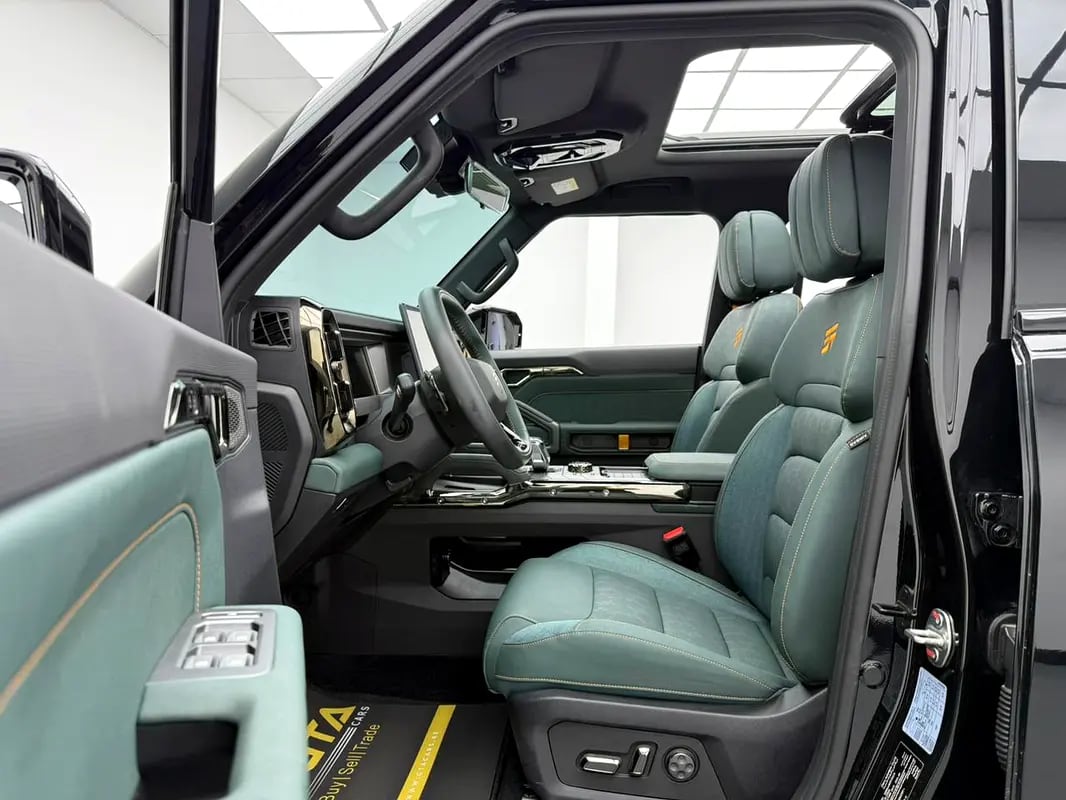 2025 Jetour T2 Luxury, Warranty, Full Service History, Fully Loaded, Excellent Condition, GCC - Thumbnail 8
