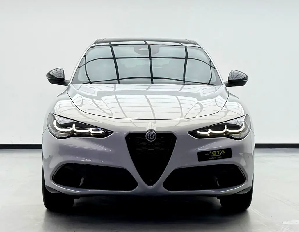 2025 Alfa Romeo Stelvio Q4 Veloce, 5 Years Warranty + Service Pack, Delivery Kms, Fully Loaded, GCC - Thumbnail 2