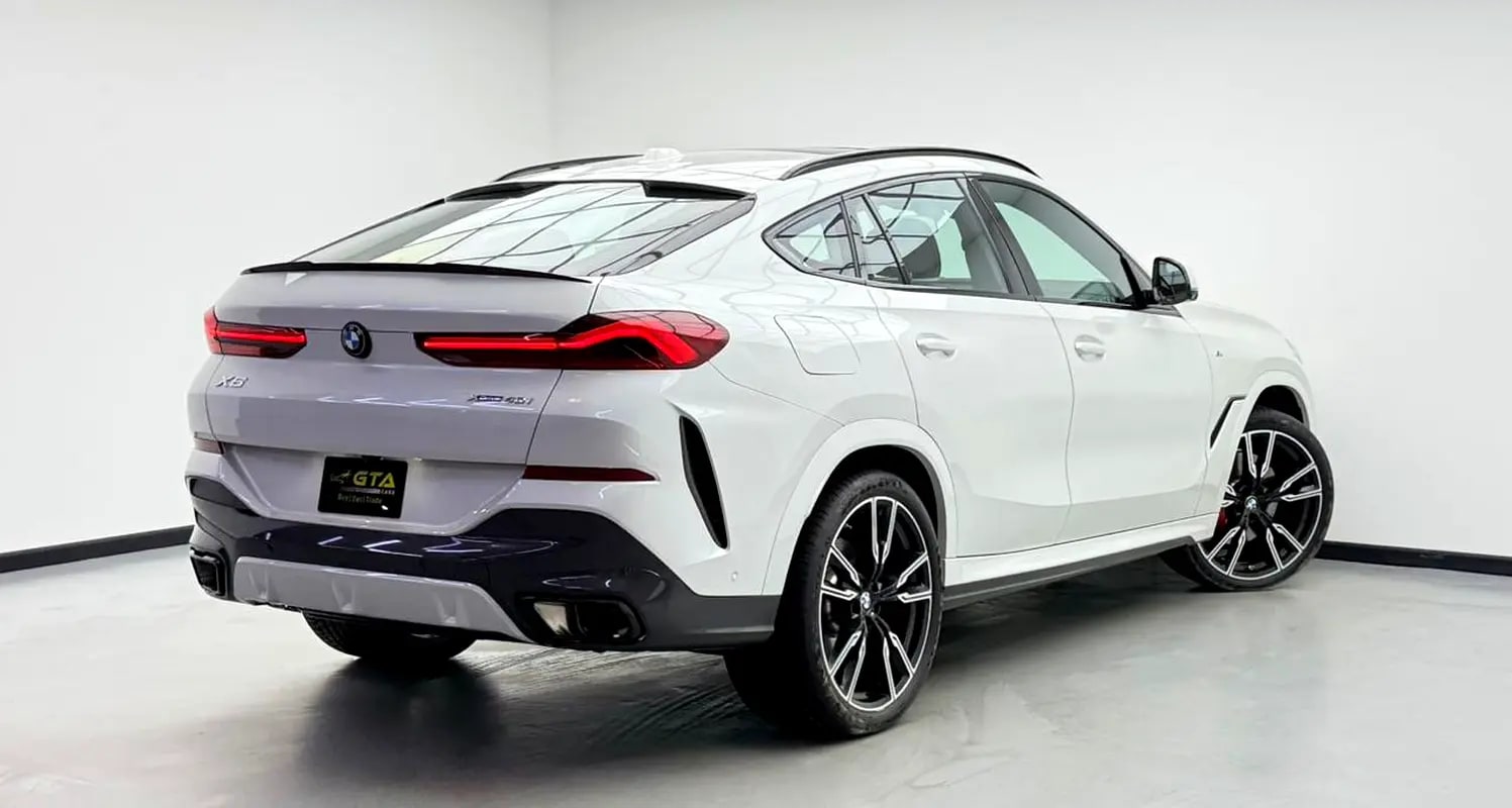 2024 BMW X6 xDrive40i M-Sport PRO, 2029 BMW Warranty + Service Pack, Full BMW Service History, GCC - Thumbnail 4