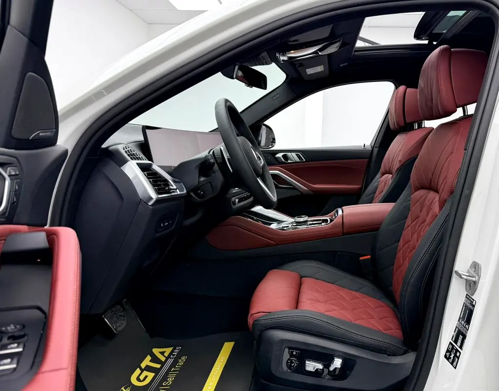 2024 BMW X6 xDrive40i M-Sport PRO, 2029 BMW Warranty + Service Pack, Full BMW Service History, GCC - Thumbnail 8