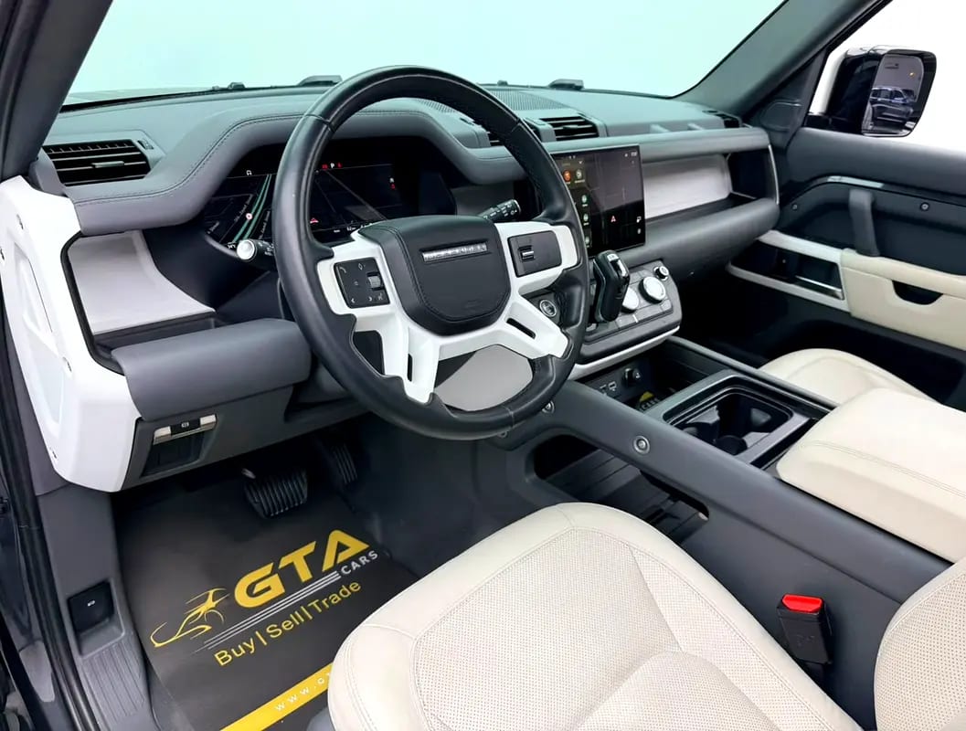 2023 Land Rover Defender 110 HSE P400, 2028 LR Warranty, Full LR Service History, Fully Loaded, GCC - Thumbnail 10