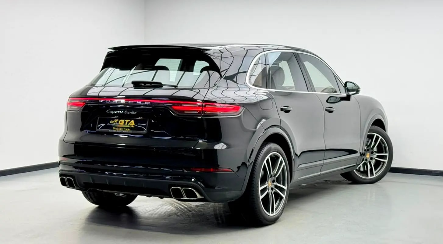 2019 Porsche Cayenne Turbo, Warranty, Full Porsche Service History, Very Low Km, Fully Loaded, GCC - Thumbnail 4