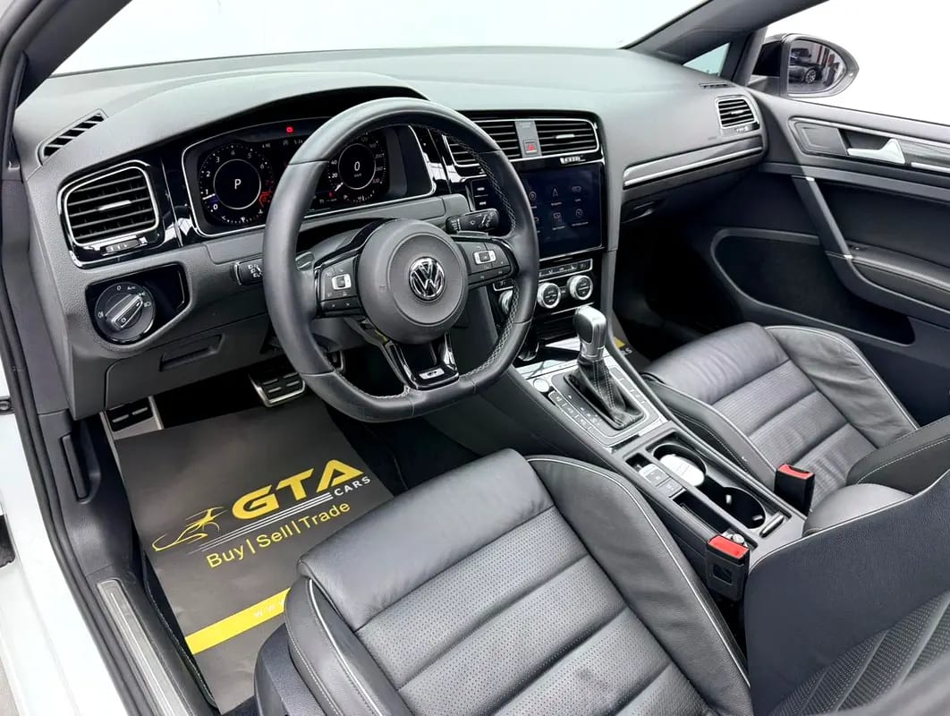 2018 Volkswagen Golf R, Warranty, Full Service History, Fully Loaded, Excellent Condition, GCC - Thumbnail 10