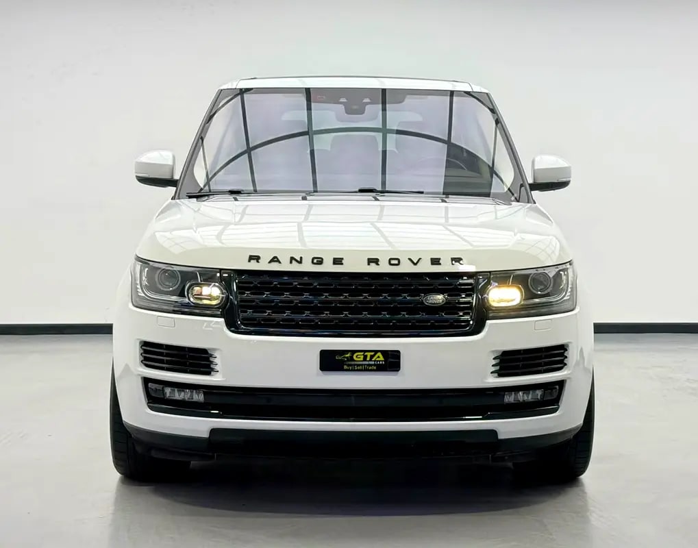 2017 Range Rover Vogue HSE Supercharged, Warranty, Full RR Service History, Fully Loaded, GCC - Thumbnail 2