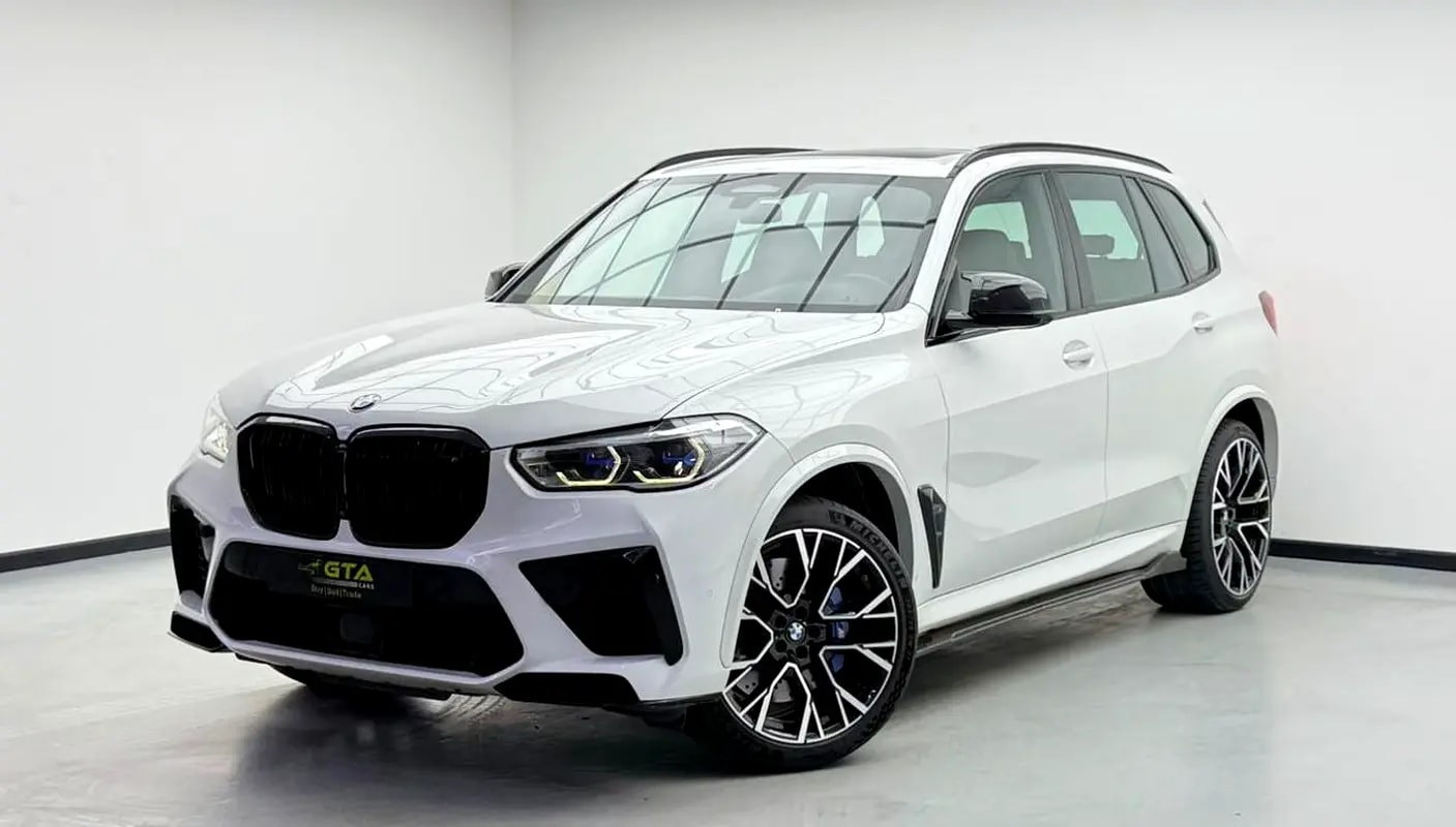2020 BMW X5M Competition, Warranty, Full BMW Service History, Carbon Fiber Package, GCC - Thumbnail 1