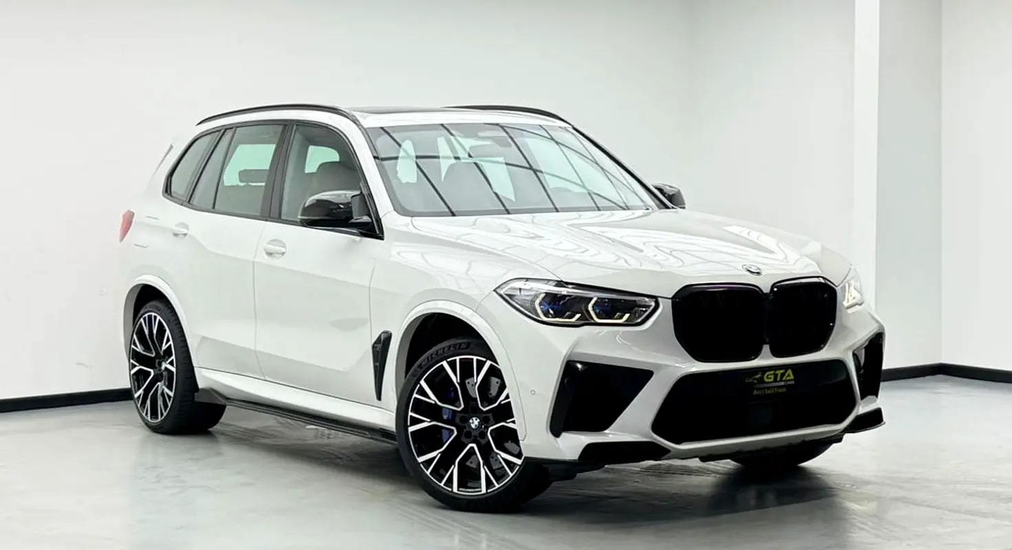 2020 BMW X5M Competition, Warranty, Full BMW Service History, Carbon Fiber Package, GCC - Thumbnail 3