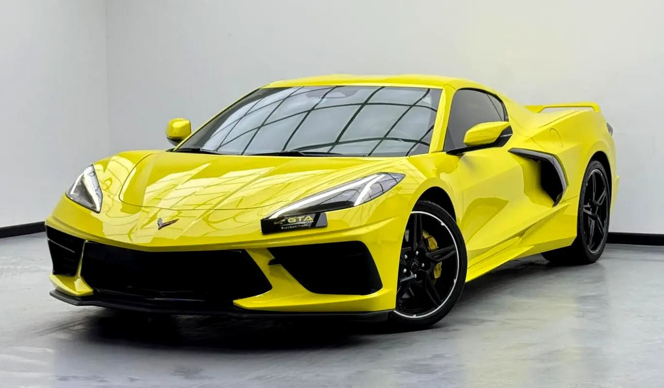 2024 Chevrolet Corvette C8 Stingray 2LT, 2027 Chevrolet Warranty, Carbon Fiber Interior, Low Km, GCC - Thumbnail 7