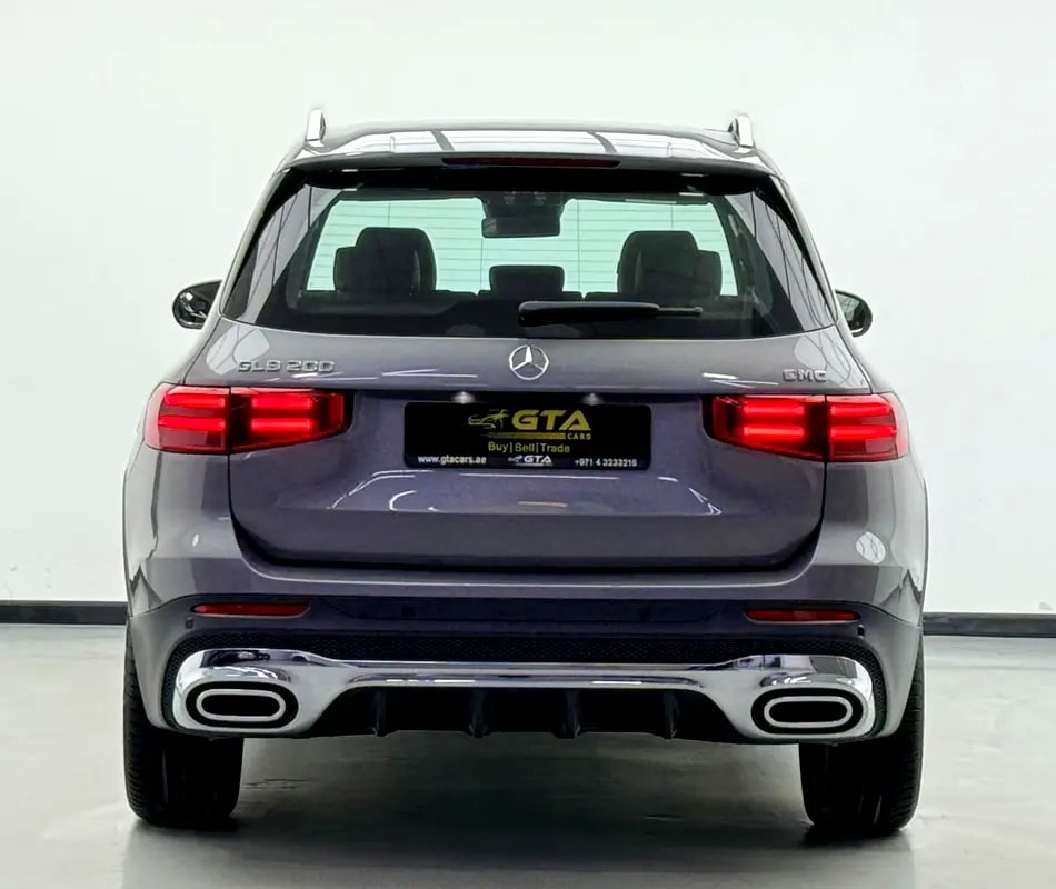 2024 Mercedes Benz GLB200 AMG Premium, 2029 MB Warranty + Service Pack, Very Low Km, 7 Seater, GCC - Thumbnail 5