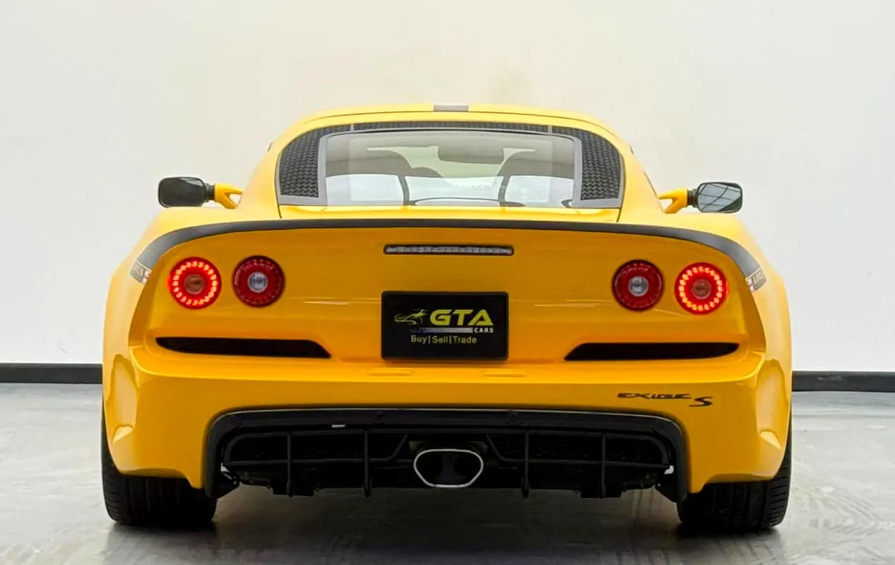 2015 Lotus Exige S, Full Lotus Service History, Very Low Km, Excellent Condition, GCC - Thumbnail 5