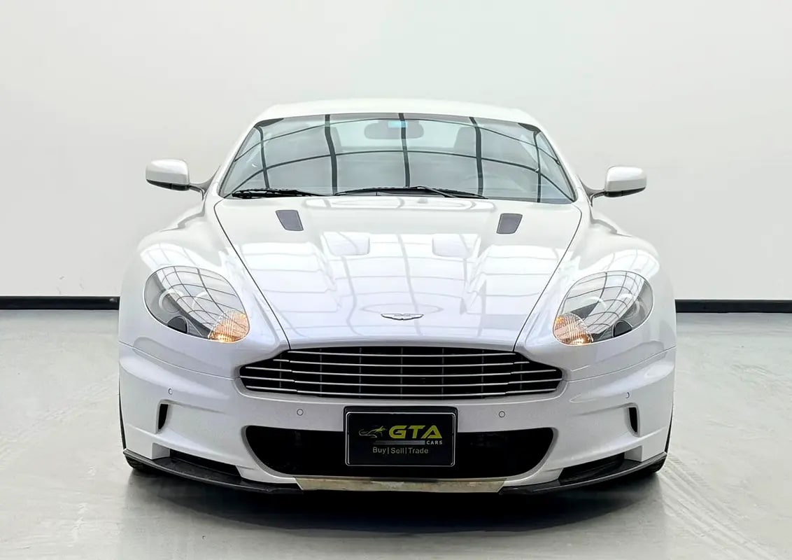 2009 Aston Martin DBS, Full Aston Martin Service History, Very Low Km, Excellent Condition, GCC - Thumbnail 2