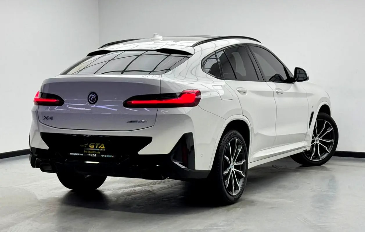 2024 BMW X4 xDrive30i M Sport, 2029 BMW Warranty + Service Pack, Full BMW Service History, GCC - Thumbnail 4