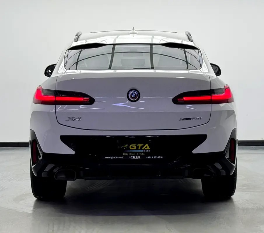 2024 BMW X4 xDrive30i M Sport, 2029 BMW Warranty + Service Pack, Full BMW Service History, GCC - Thumbnail 5