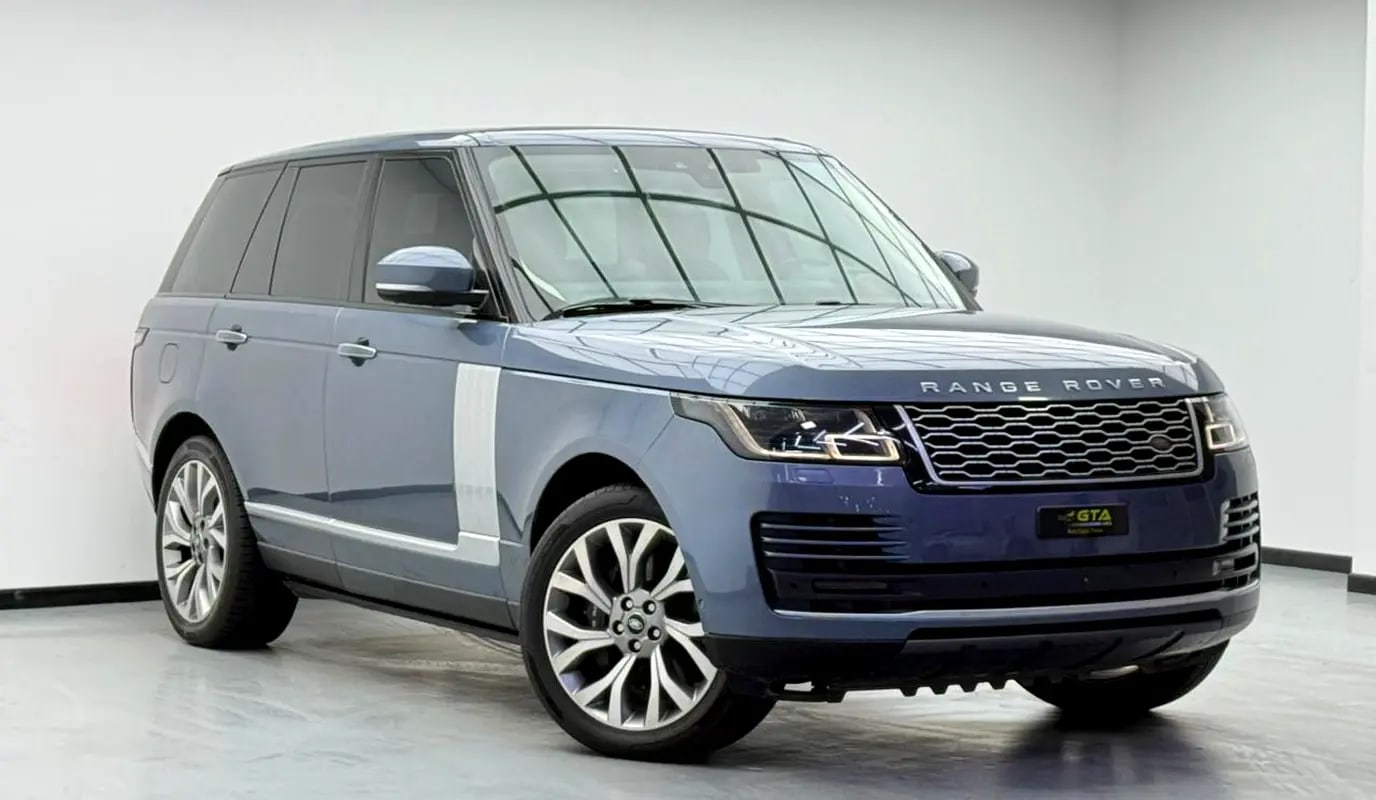 2018 Range Rover Vogue SE Supercharged, Full Range Rover Service History, Excellent Condition, GCC - Thumbnail 3