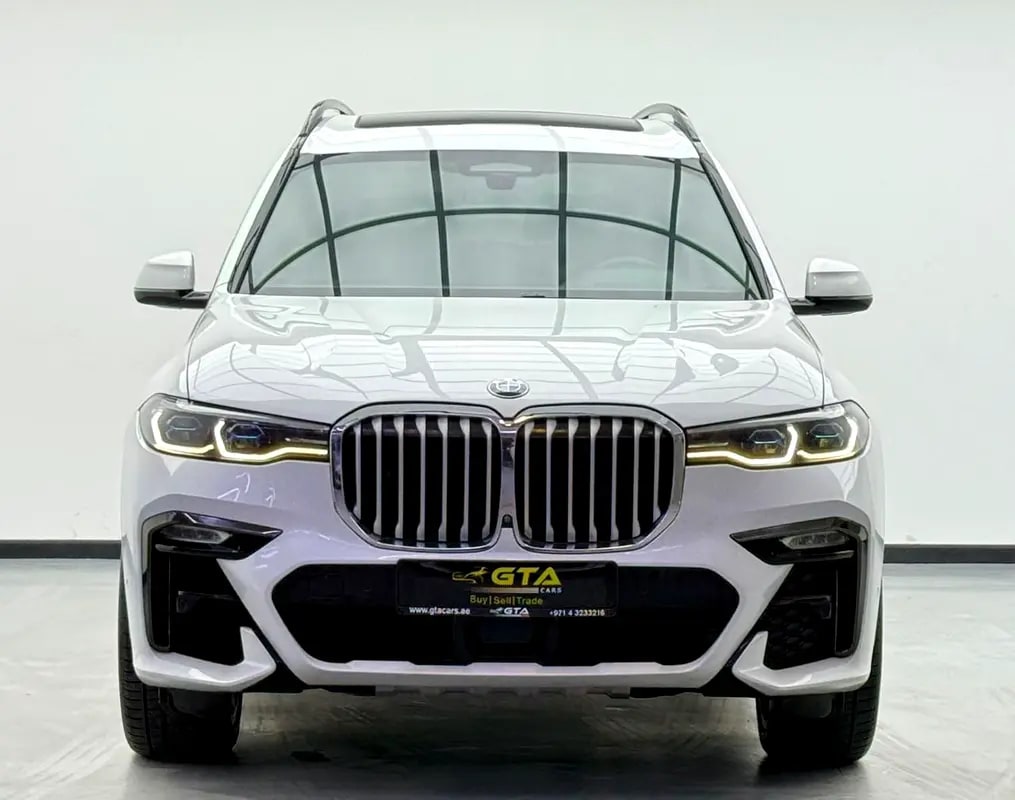 2019 BMW X7 xDrive50i M-Sport, 2027 BMW Service Pack, Full BMW Service History, Fully Loaded, GCC - Thumbnail 2