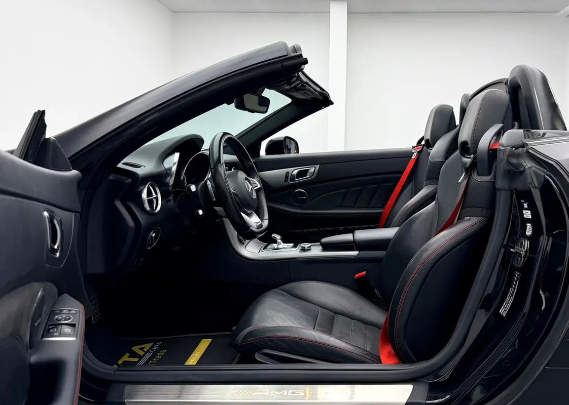 2017 Mercedes SLC 43 AMG, Full Service History, Fully Loaded, Excellent Condition, Euro - Thumbnail 10