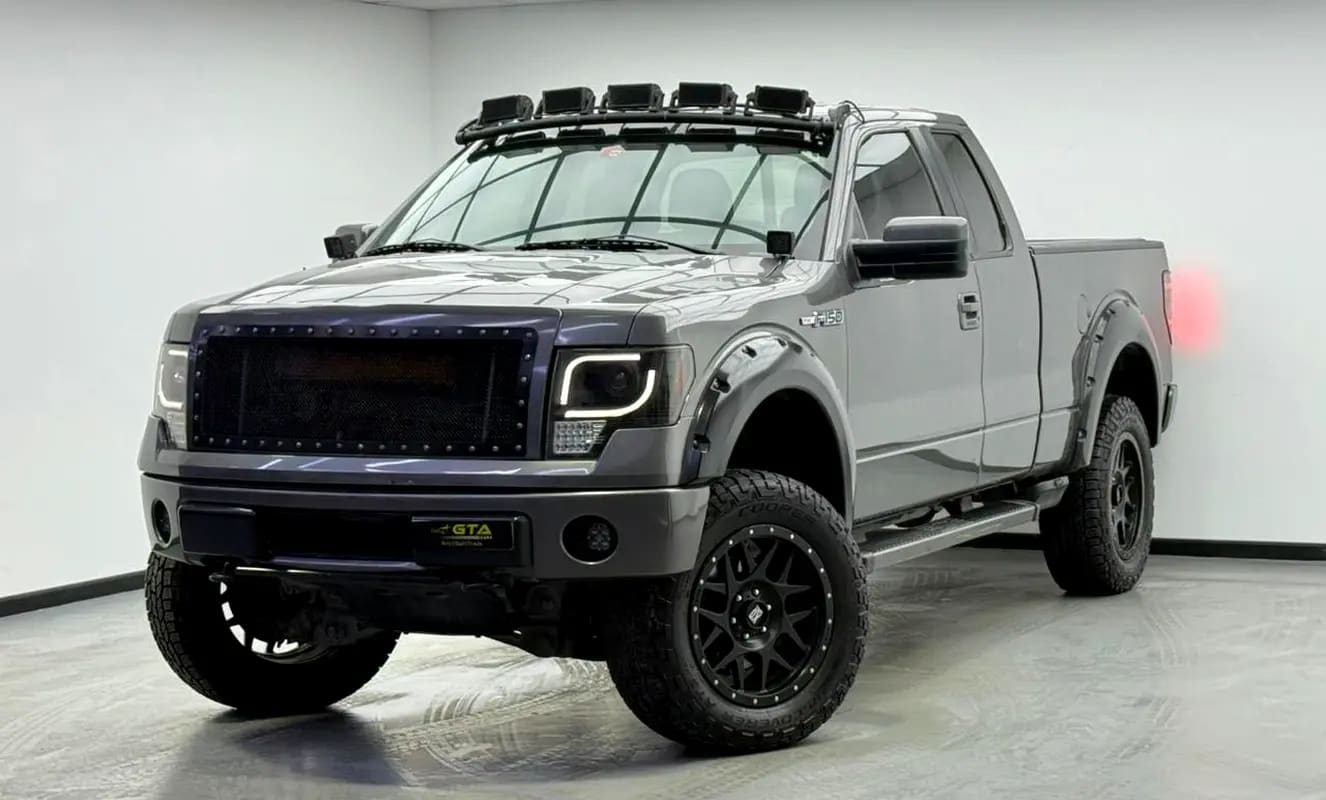 2013 Ford F150 FX4 High Rider Edition, Service History, Fully Loaded, Excellent Condition, GCC - Thumbnail 1