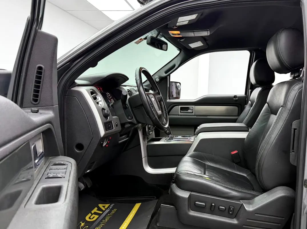2013 Ford F150 FX4 High Rider Edition, Service History, Fully Loaded, Excellent Condition, GCC - Thumbnail 8