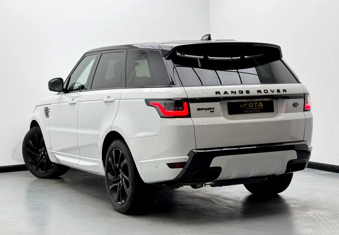 2022 Range Rover Sport HSE Dynamic, Range Rover Service History, 10/2027 Range Rover Warranty, GCC - Thumbnail 4