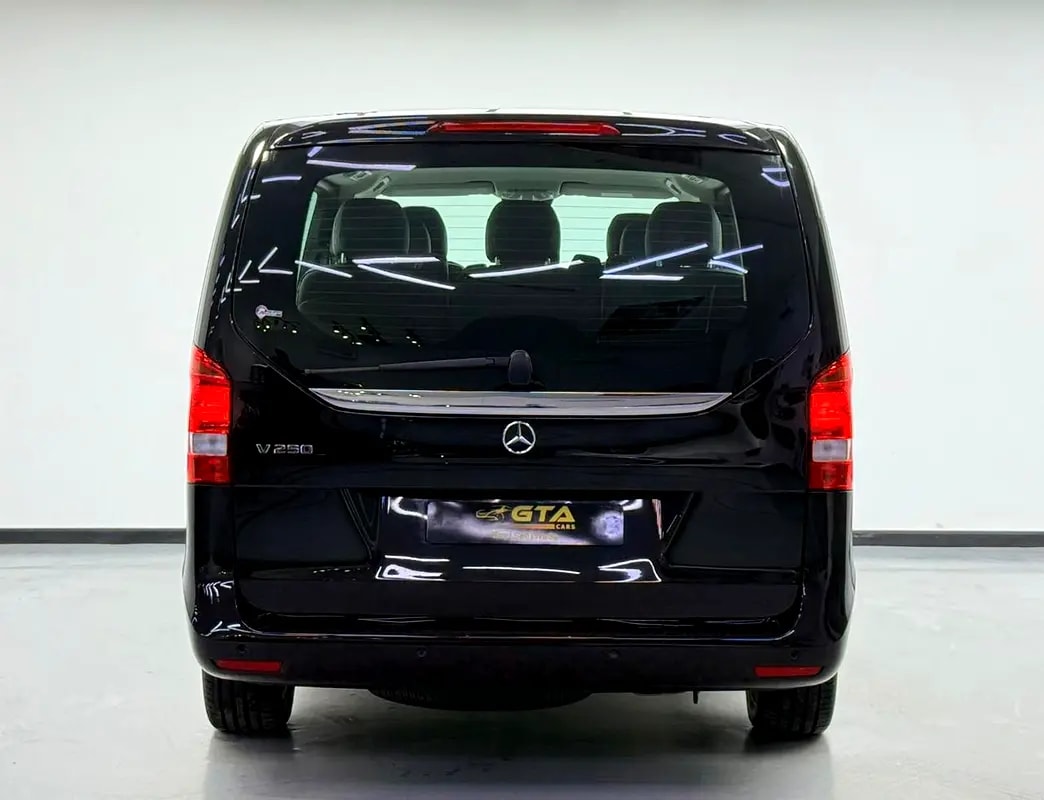 2020 Mercedes-Benz V250, 1 Year Warranty, Excellent Condition, GCC - Thumbnail 5