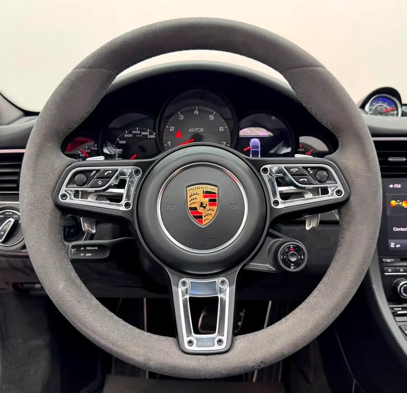 2018 Porsche 911 Carrera GTS Convertible, Excellent Condition - Thumbnail 9