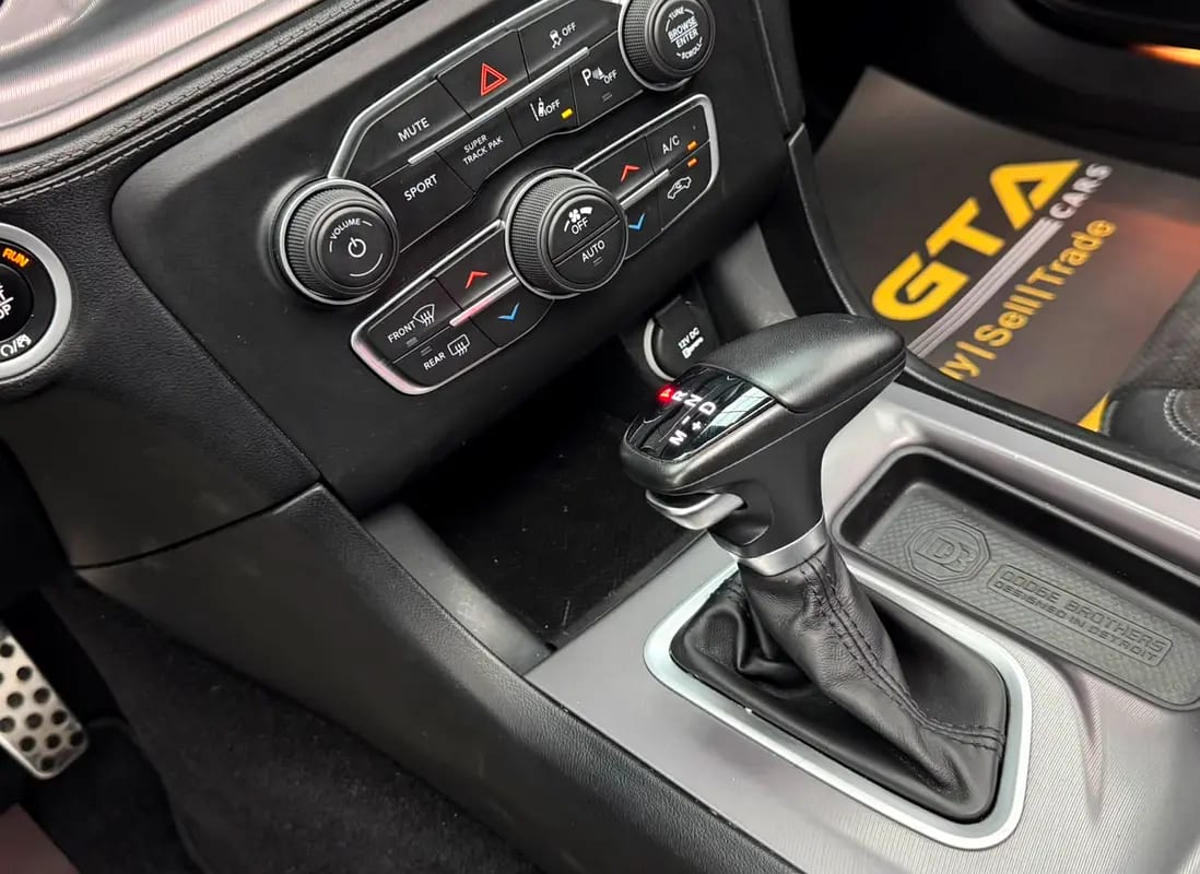2023 Dodge Charger R/T, Dodge Service History, 1 Year Warranty, Excellent Condition, GCC - Thumbnail 9