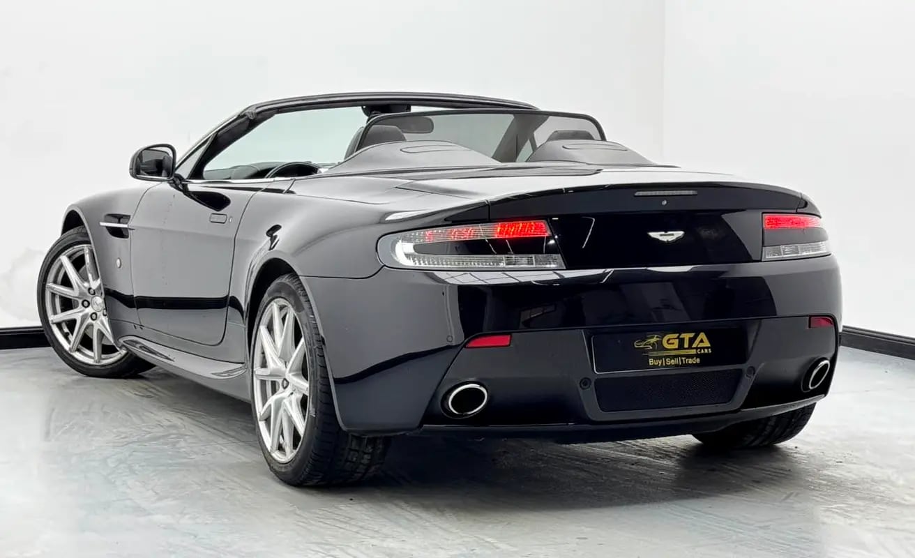 2013 Aston Martin Vantage, Full Service History, Excellent Condition - Thumbnail 5