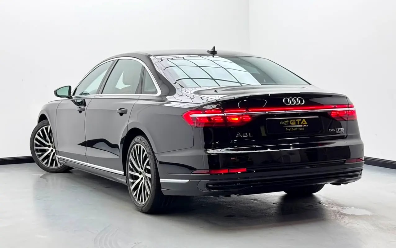 2024 Audi A8L 55 TFSI Quattro, 9/2028 Audi Warranty, 9/2026 Audi Service Pack, GCC - Thumbnail 4