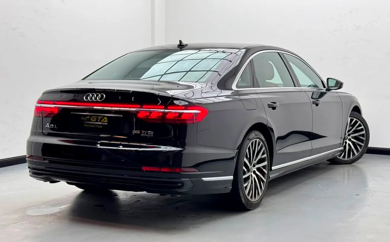 2024 Audi A8L 55 TFSI Quattro, 9/2028 Audi Warranty, 9/2026 Audi Service Pack, GCC - Thumbnail 6