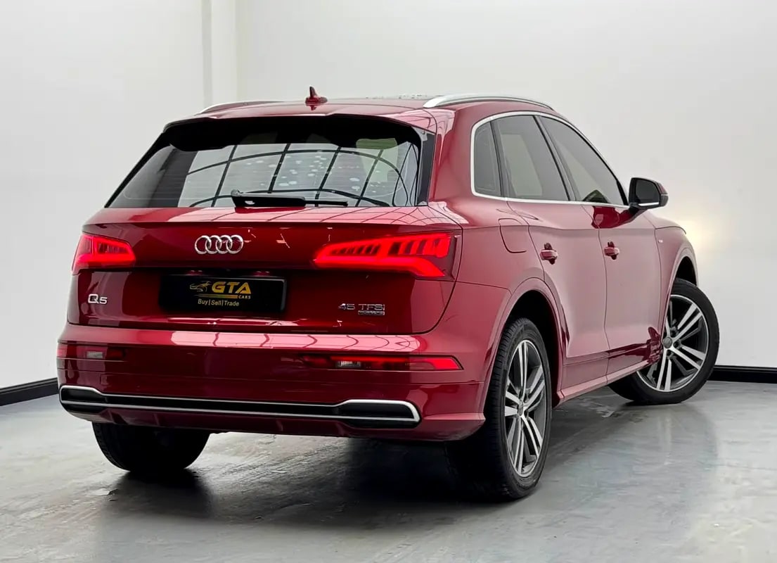 2020 AUDI Q5 45TFSI Quattro S-Line, Audi Service History, 1 Year Warranty, GCC - Thumbnail 6