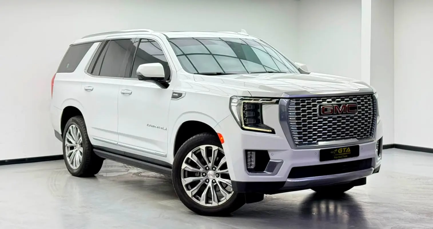 2022 GMC Yukon Denali, GMC Service History, 1 Year Warranty, Excellent Condition, GCC - Thumbnail 3