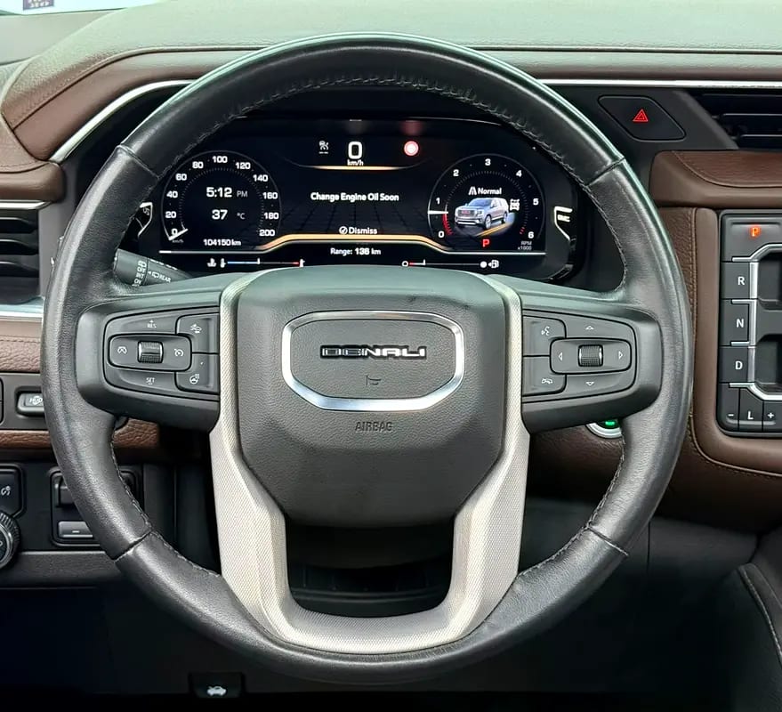 2022 GMC Yukon Denali, GMC Service History, 1 Year Warranty, Excellent Condition, GCC - Thumbnail 9