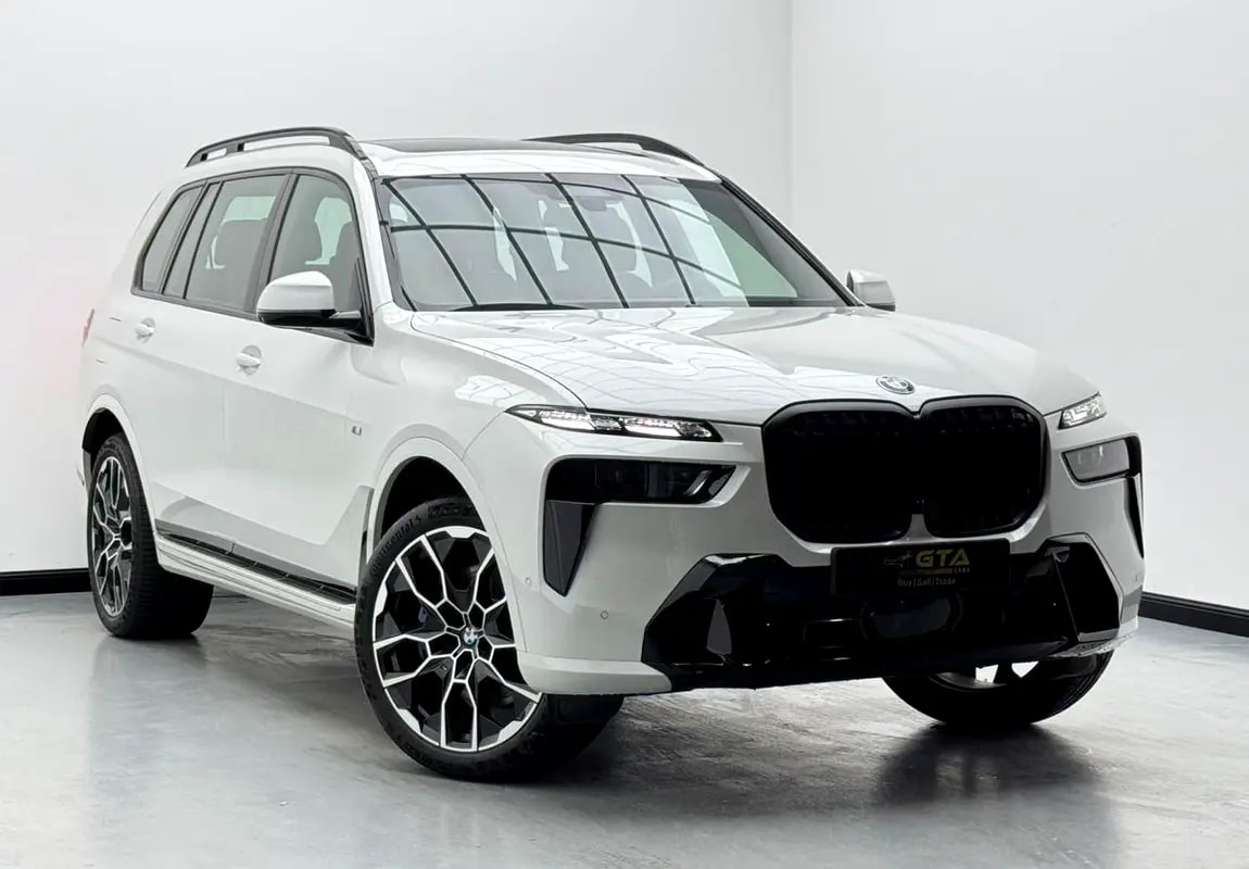 2025 BMW X7 xDrive40i M-Sport Pro, 2030 BMW Warranty, 2030 BMW Service Contract, GCC - Thumbnail 3
