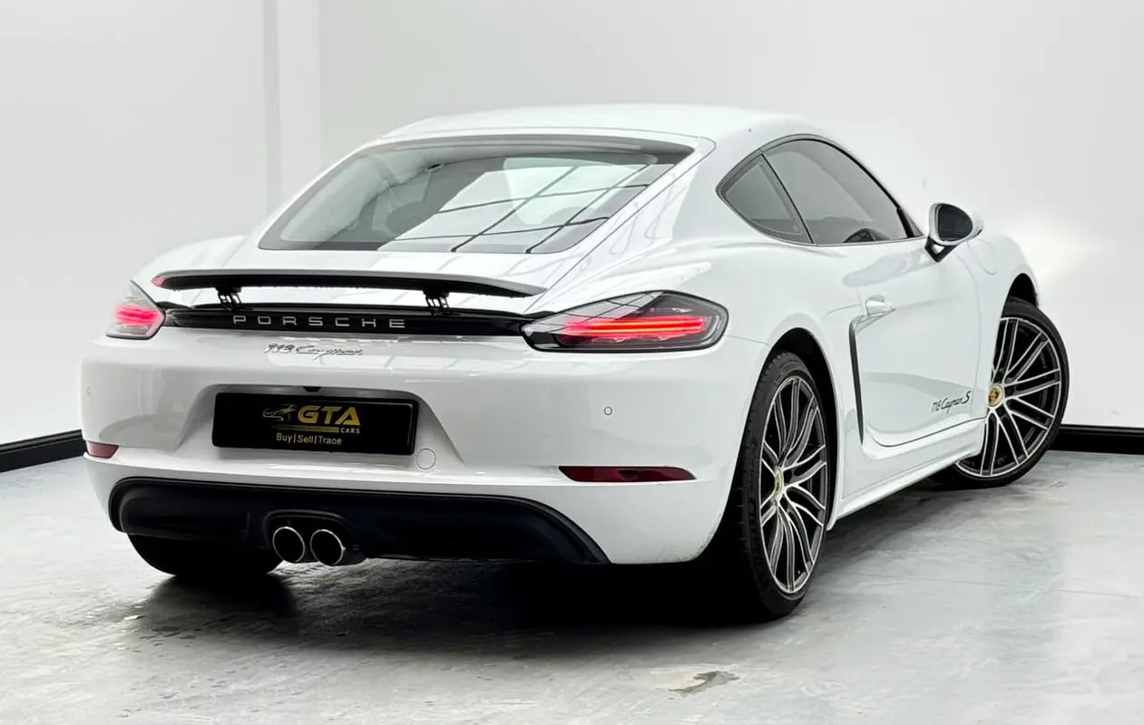 2020 Porsche 718 Cayman, 1 Year Warranty, Full Service History, Excellent Condition, GCC - Thumbnail 6