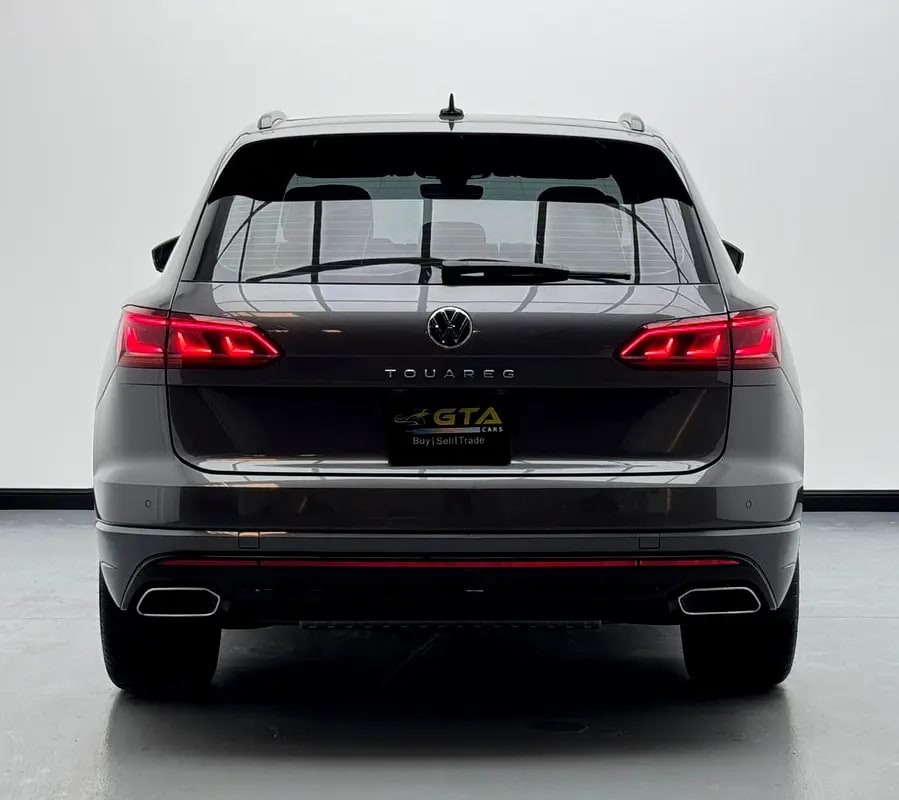 2023 Volkswagen Touareg R-Line, 2026 Volkswagen Warranty, 2028 VW Service Pack, GCC - Thumbnail 5