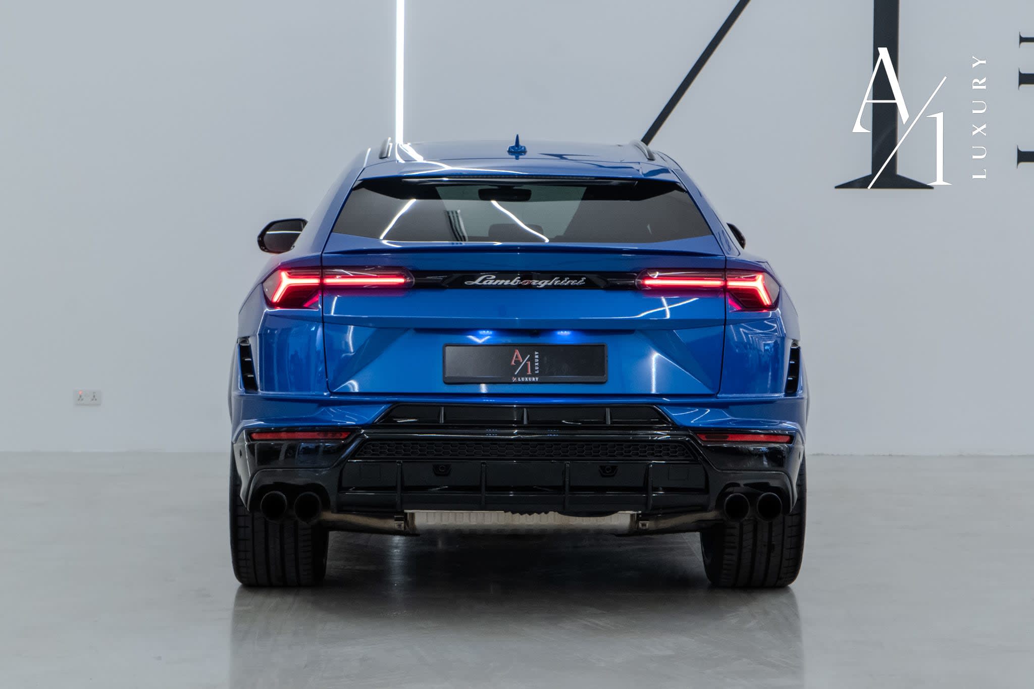 2023 Lamborghini Urus S, Excellent Condition, European Specs - Thumbnail 5