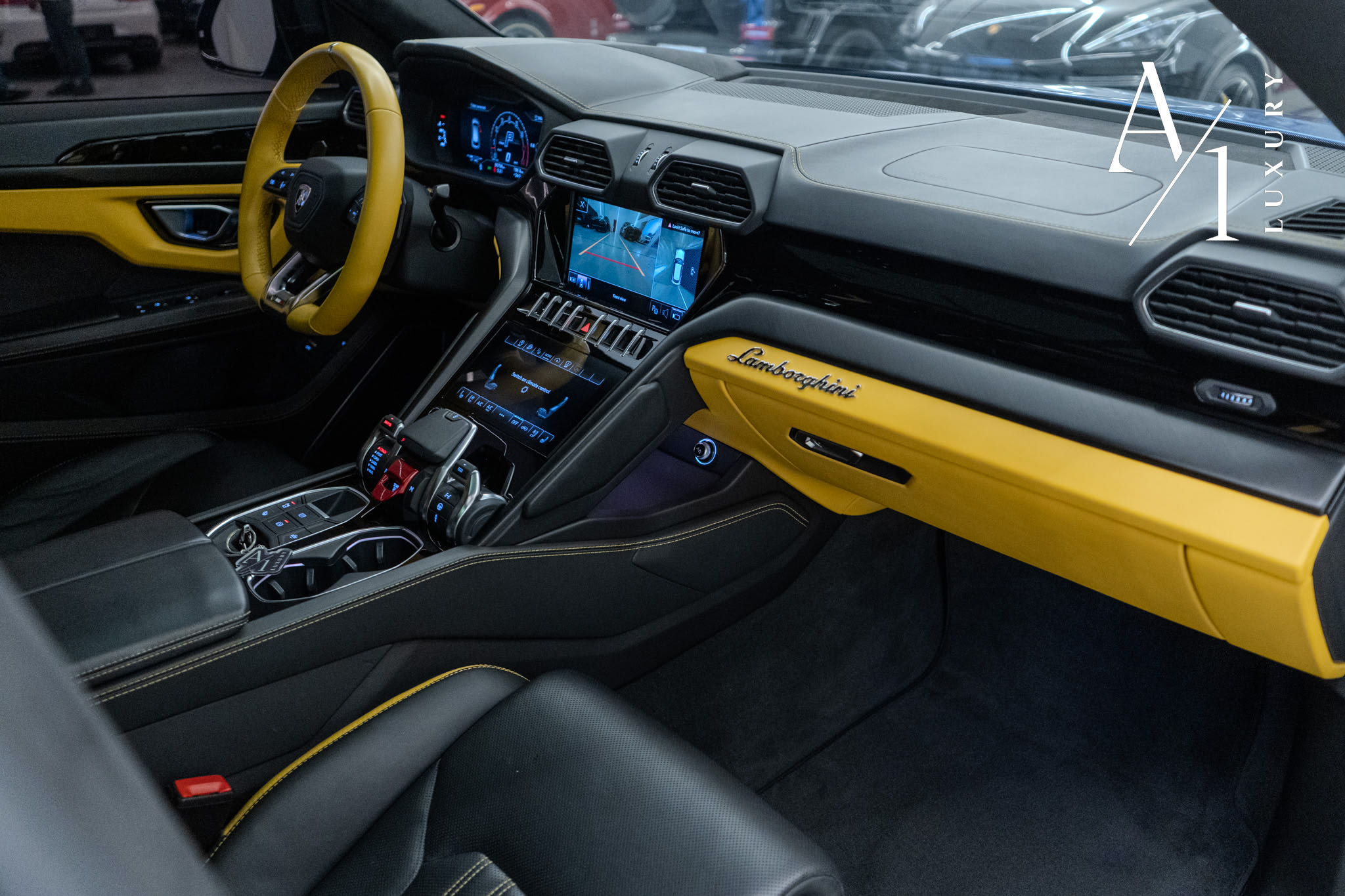 2023 Lamborghini Urus S, Excellent Condition, European Specs - Thumbnail 7