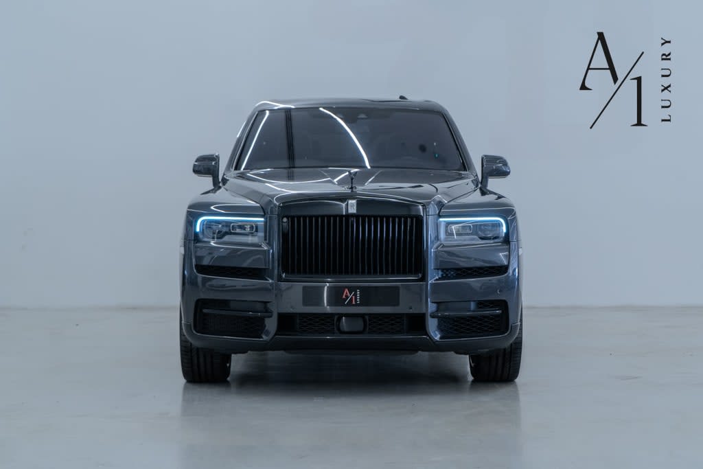 2022 Rolls-Royce Cullinan, Silver Badge, Fully Loaded, Pristine Condition, European Specs - Thumbnail 2