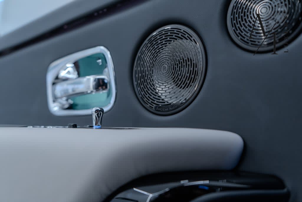 2022 Rolls-Royce Cullinan, Silver Badge, Fully Loaded, Pristine Condition, European Specs - Thumbnail 18