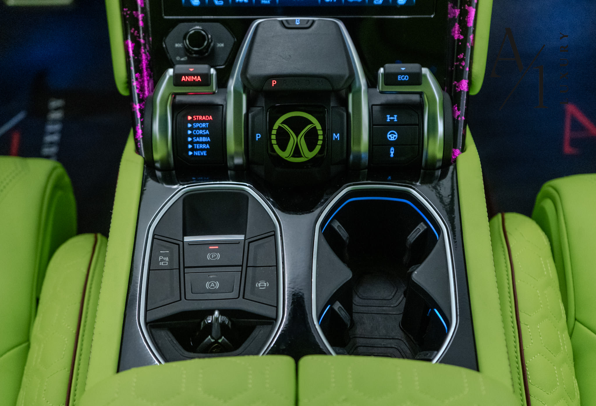 2022 Lamborghini Urus Mansory, Full Loaded, Excellent Condition, GCC Spec - Thumbnail 13