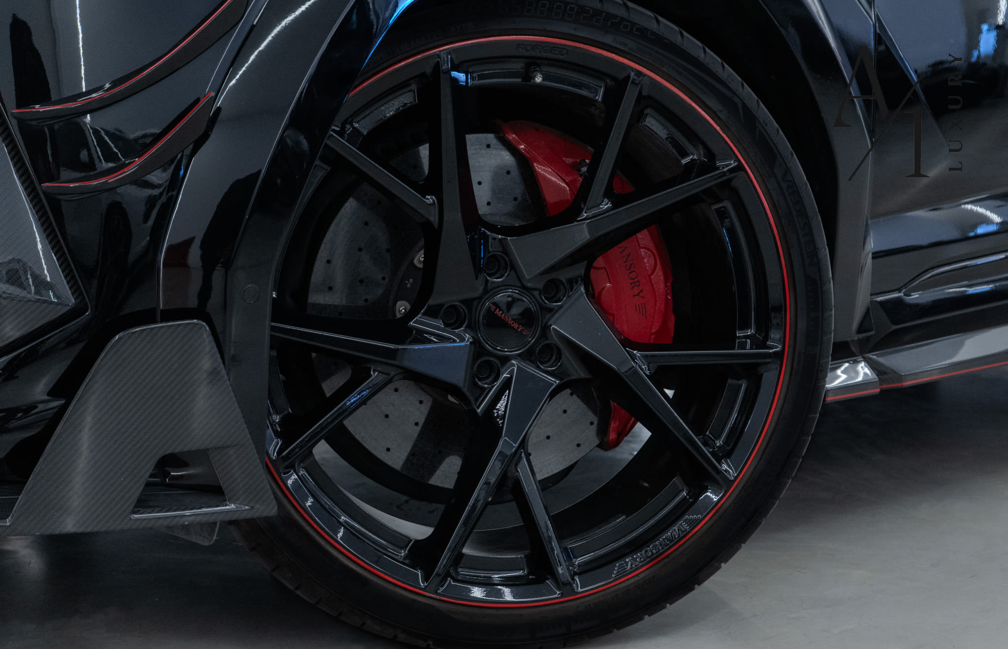 2021 Lamborghini Urus Mansory Edition, Fully Carbon Fiber, Excellent Condition, European Specs - Thumbnail 4