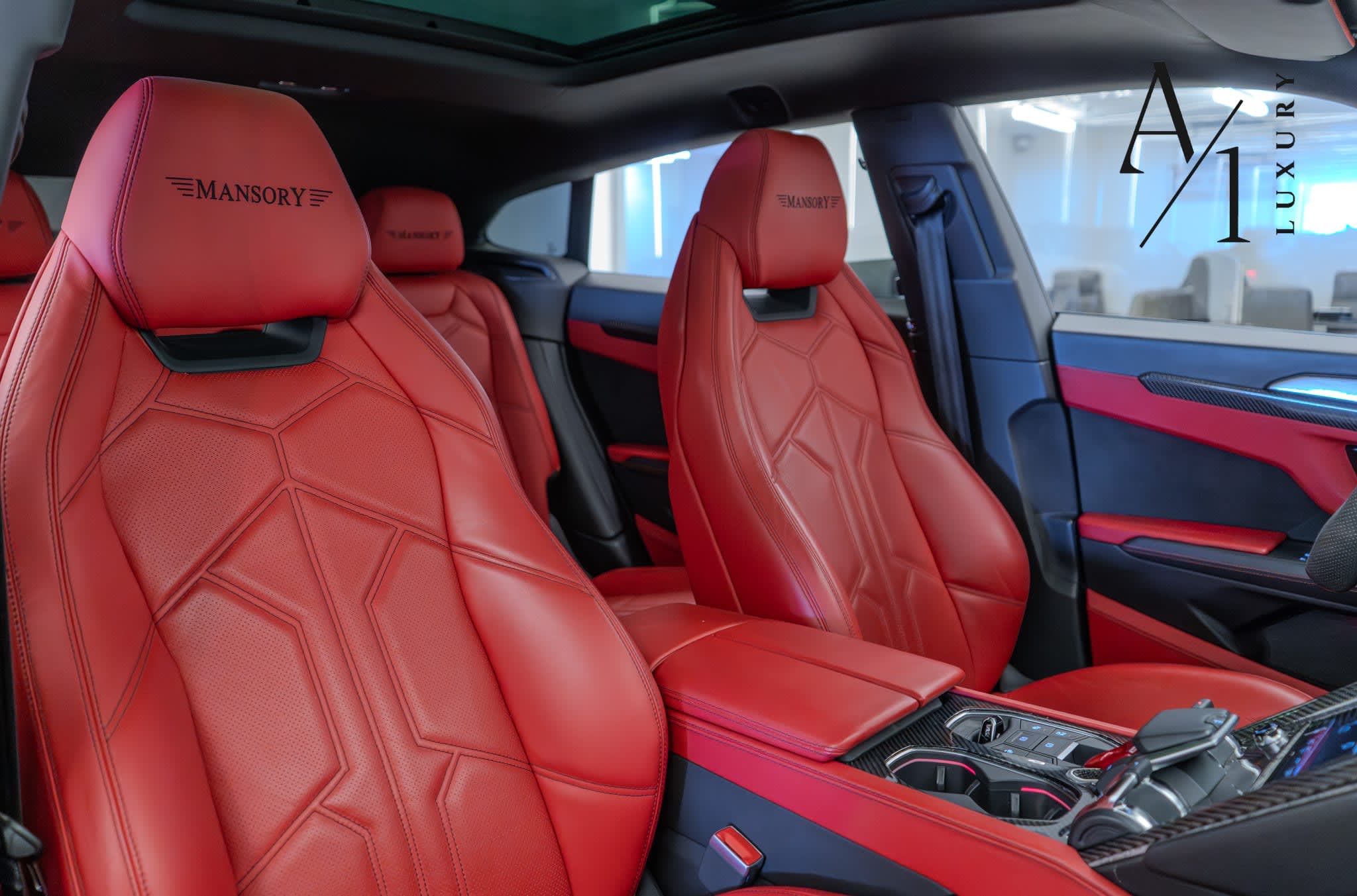 2021 Lamborghini Urus Mansory Edition, Fully Carbon Fiber, Excellent Condition, European Specs - Thumbnail 9